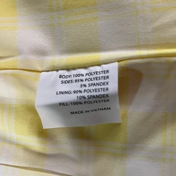 41 Hawthorn Women's Yellow Quilted Sleeveless Vest, Size Medium - Picture 10 of 11